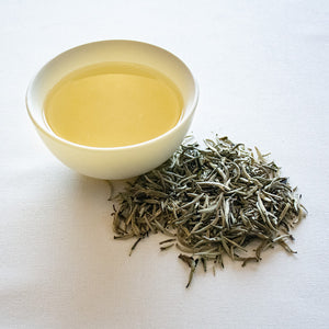 101 - Økologisk Yin Zhen White Bud "Silver Needle"